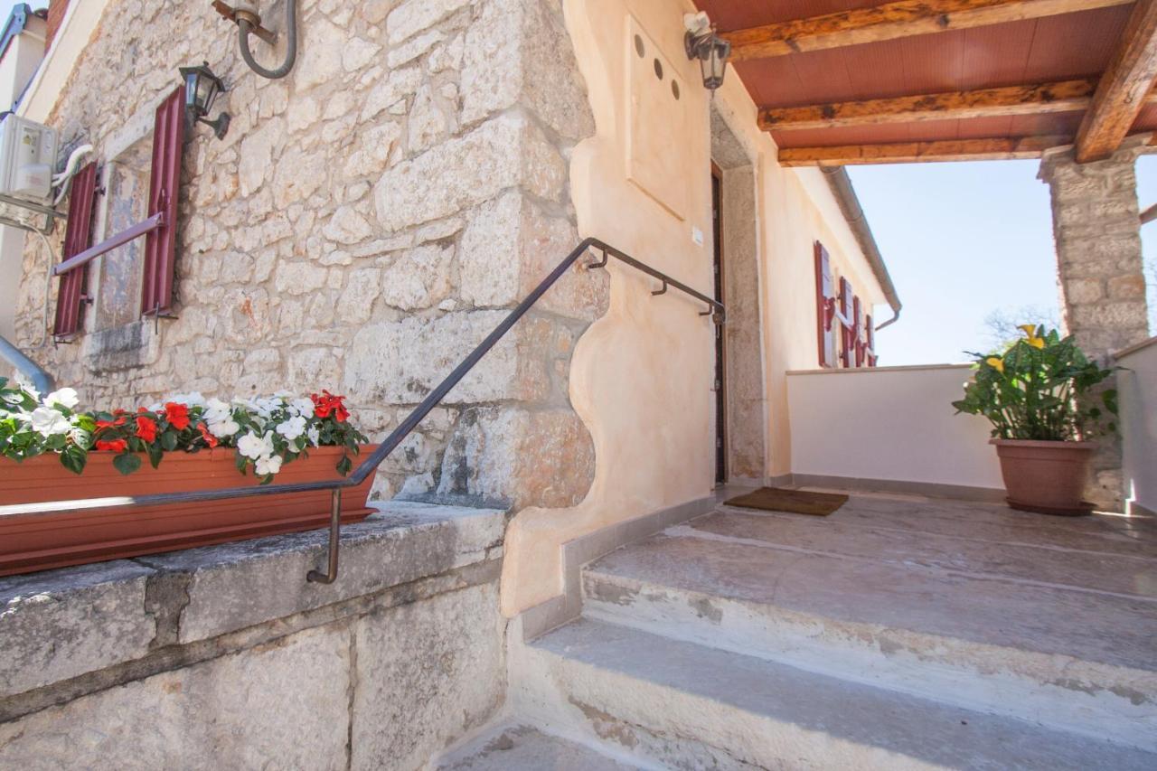 Apartament Apartman Lucija Vižinada Zewnętrze zdjęcie